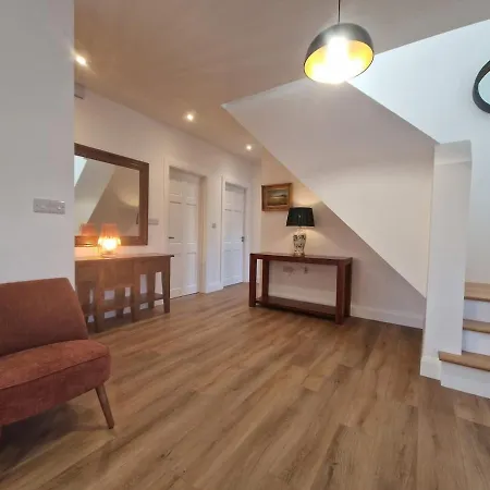 The House, Cong Balnacart